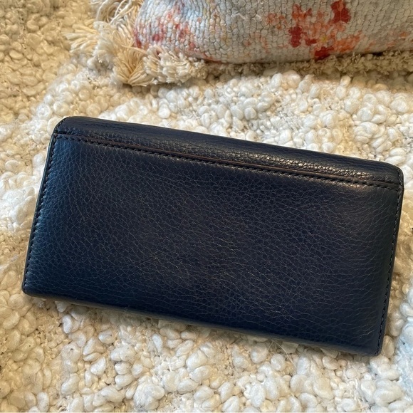 MARC Jacobs Blue Leather Wallet - Picture 6 of 6